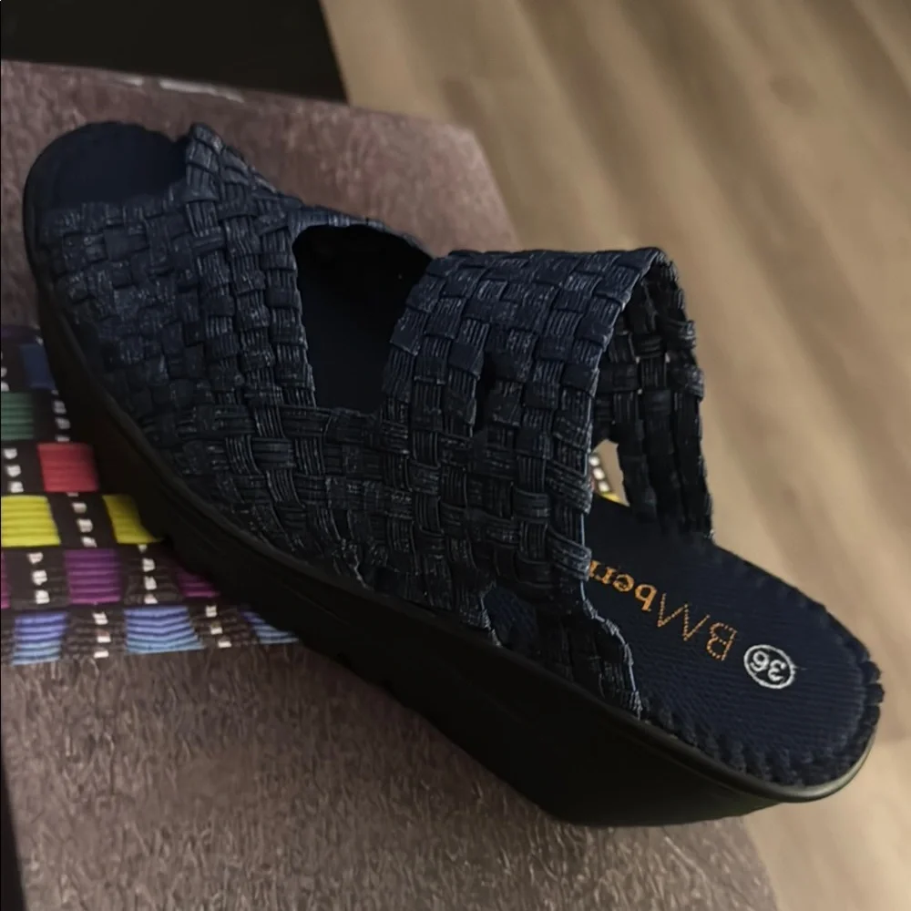 Bernie Mev Women's Jeans Color Woven Platform Shoes US 5 / EU 36